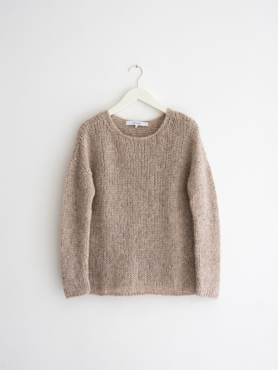 Sweater - the ”classic crew-knit”
